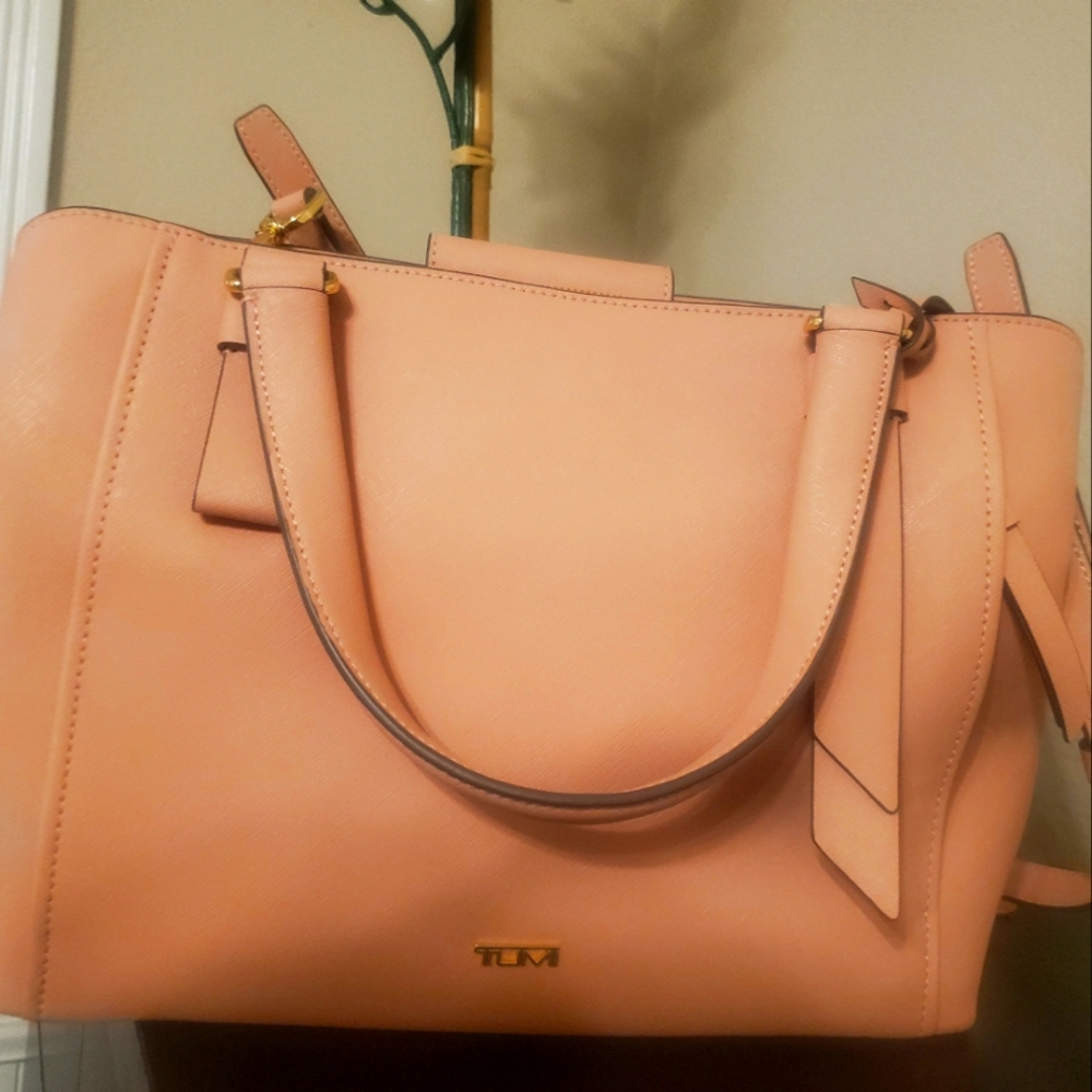 NEW Tumi medium size convertible shoulder with strap